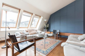 Lambs Conduit Street by Onefinestay